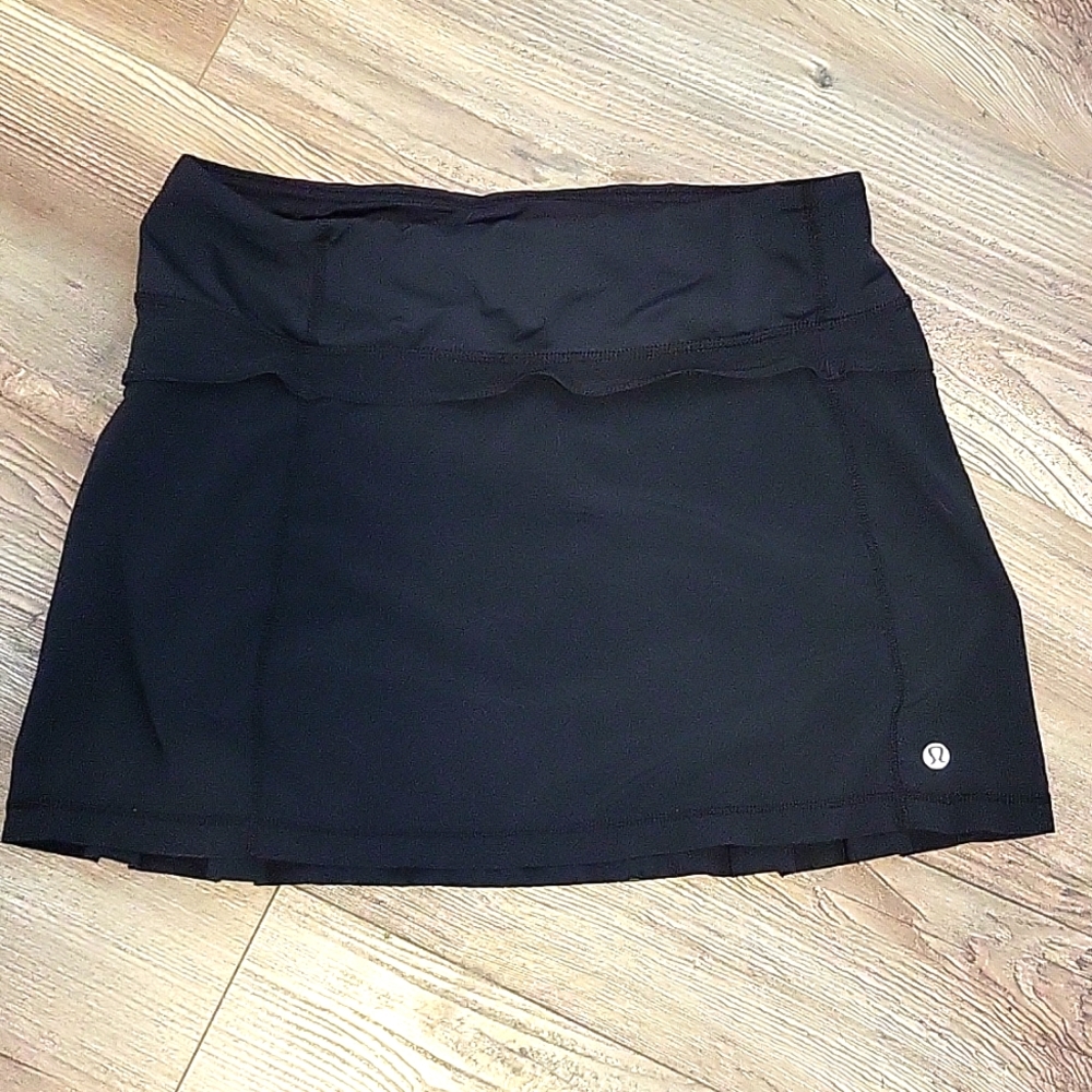 LULULEMON Mini Run Skort ~ Sz 4
